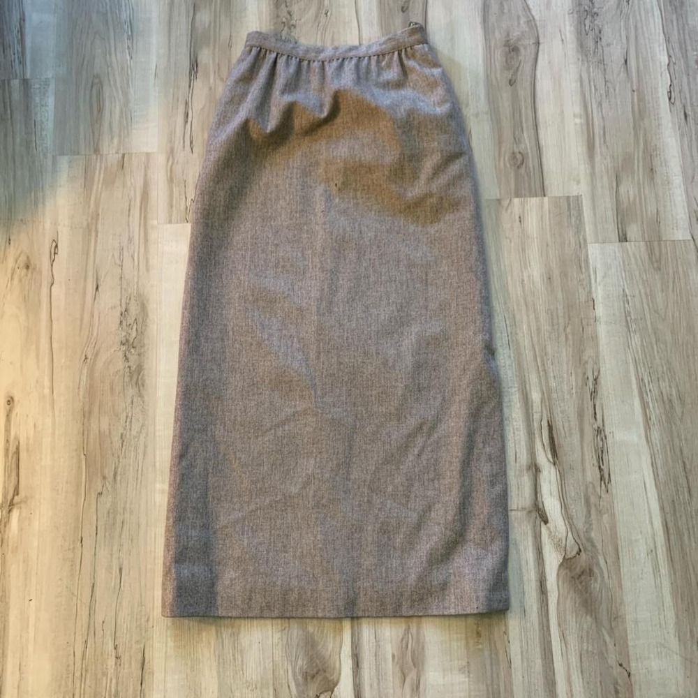 Vintage 1980s Tudor Square wool skirt button‎ and zipper side Size 10